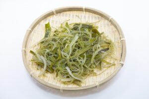 茎わかめ 食物繊維