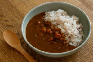 カレー　食べ過ぎ　適量